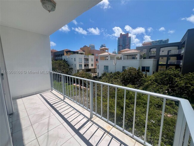Foto del edificio - 201 Jefferson Ave