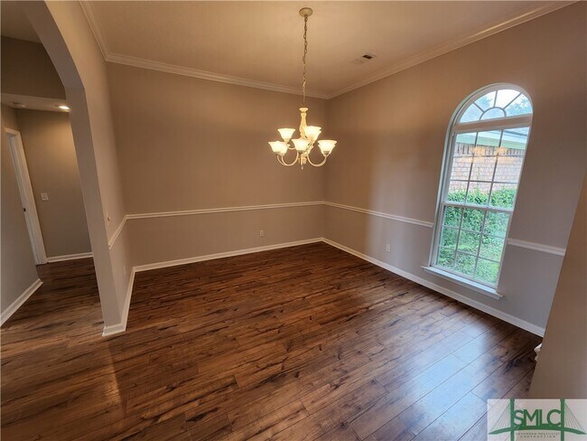 Building Photo - 707 Marsh View Dr