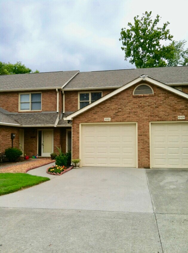 10411 Ravenbrook Ln Unit 10411, Knoxville, TN 37922 Condo for Rent in