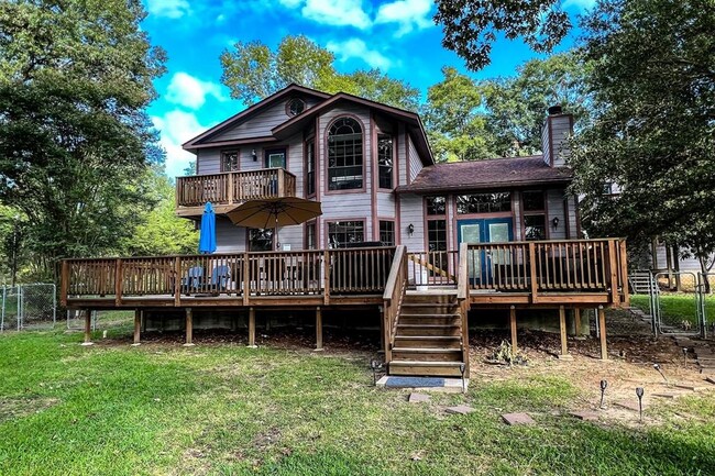 Building Photo - 191 Deerwood Trl