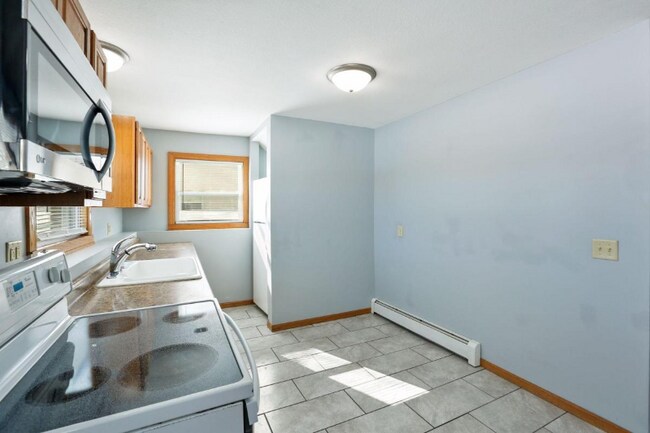 Foto del edificio - 27 97th Ave NW