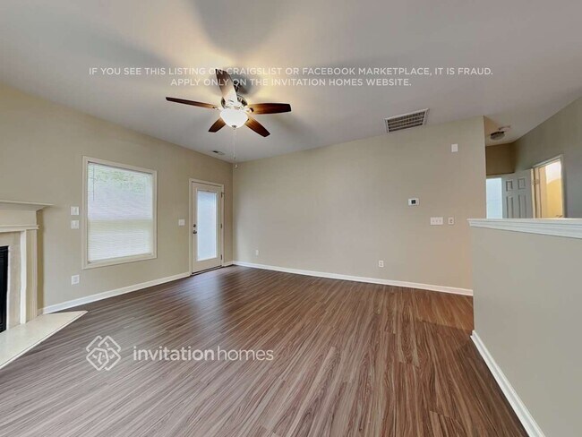Foto del edificio - 927 Spring Meadow Dr