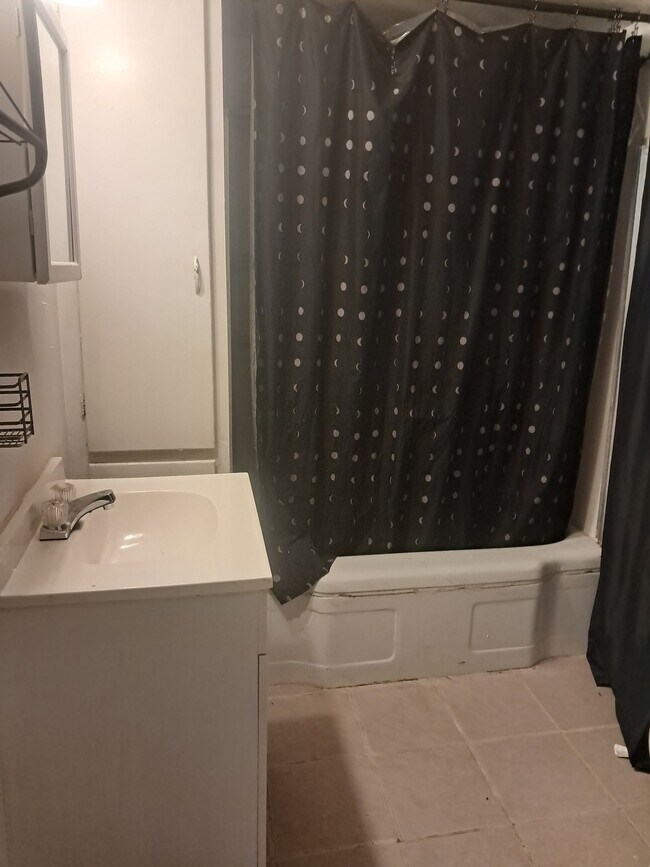 Foto del edificio - 2935 Oleander Ave