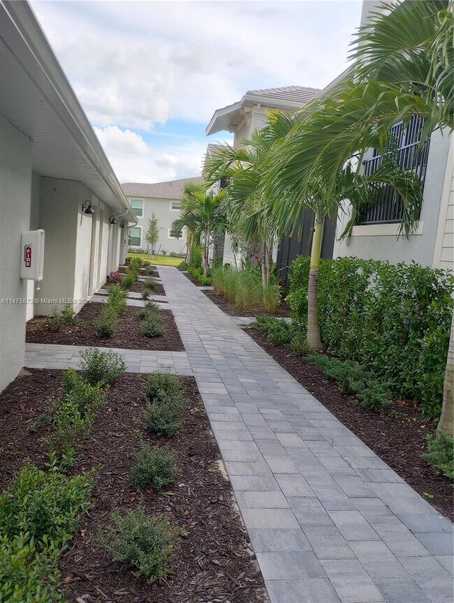 Building Photo - 6039 Ellerston Way