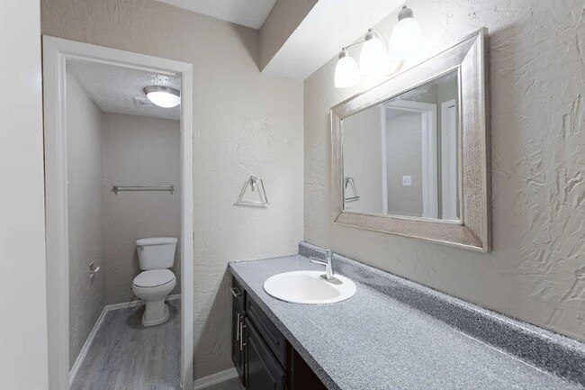 Foto del edificio - 531 Bedford Rd