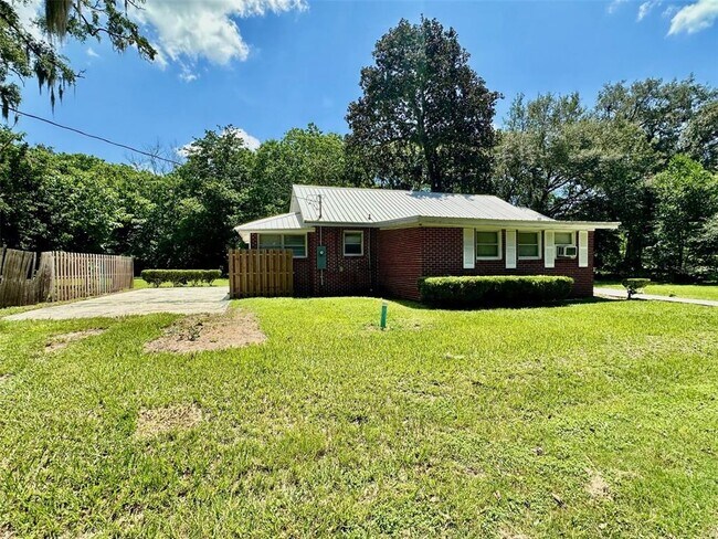 Foto del edificio - 13404 NW 154th Ave