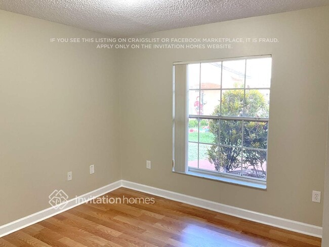 Building Photo - 10111 NW 57th Terrace