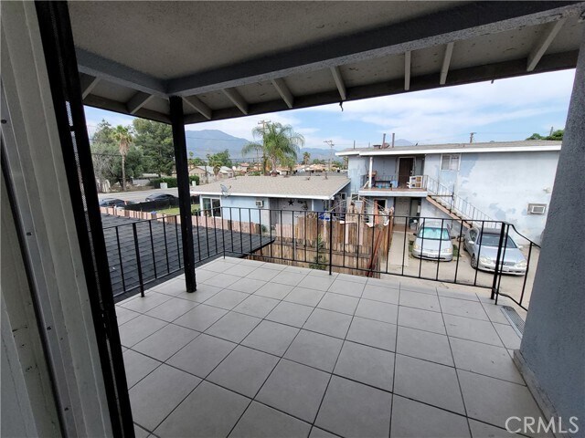 Foto del edificio - 26853 E 9th St