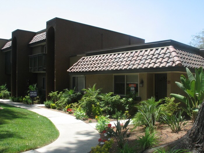 1417 N Broadway Unit D, Escondido, CA 92026 Condo for Rent in