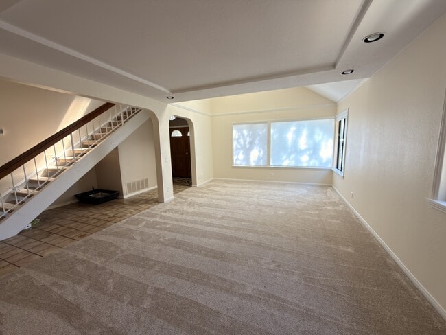 Building Photo - 9062 Stargaze Ave