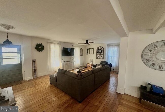Building Photo - 567 Eldridges Hill Rd