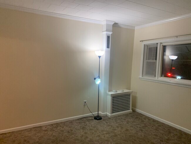 Living room - 104 Adams Ave