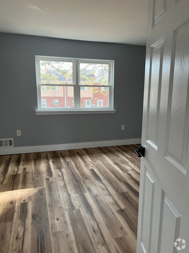 Sutton Village Apartments under 2,500 Brick, NJ 3 Rentals