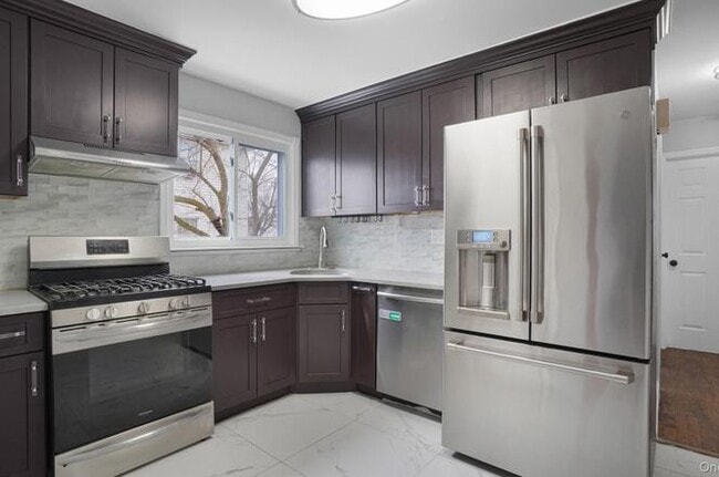 Foto del edificio - 14606 228th St