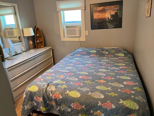 2nd Bedroom - 12 Garrison Ave