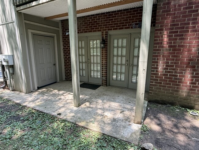 Building Photo - 3263 Carlyle Dr NW