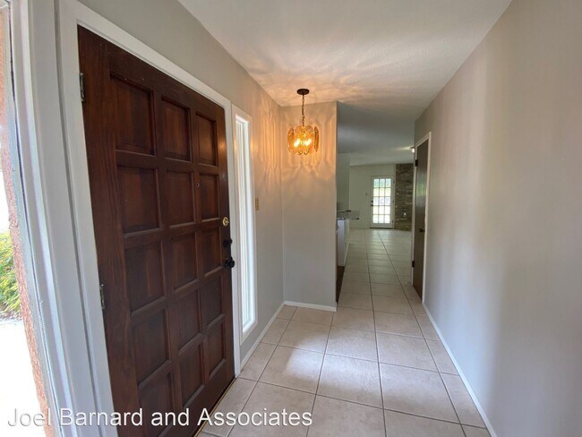 Building Photo - 3 br, 2 bath House - 120 Hunters Glen