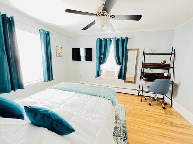 Photo - Coastal Charm Meets Comfort — Fully Furnis... Apartment