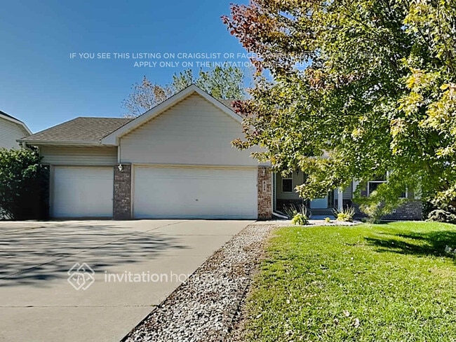 Building Photo - 828 Bridle Creek Dr