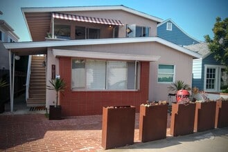 Building Photo - 1621 E Balboa Blvd