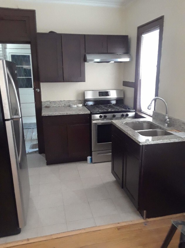 Foto principal - 7810 S Laflin St
