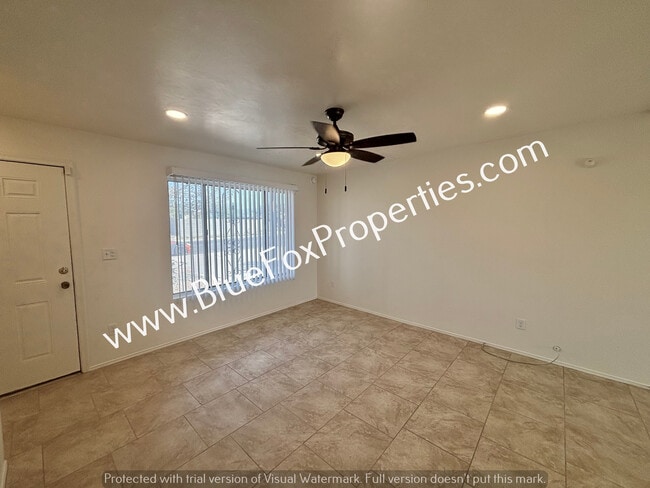 Building Photo - 2002 E Virginia St