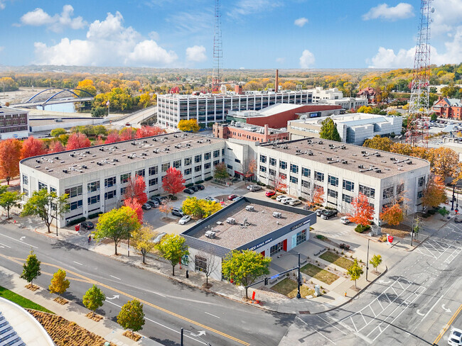 Building Photo - Gateway Lofts