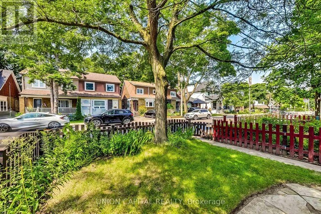 Building Photo - 317 Victoria Park Ave