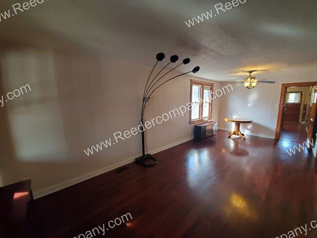 Foto del edificio - 3 bedroom house just mintues from Whihala ...