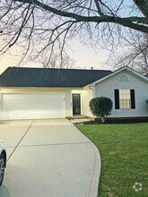 Building Photo - 2002 Pleasant Dale Dr