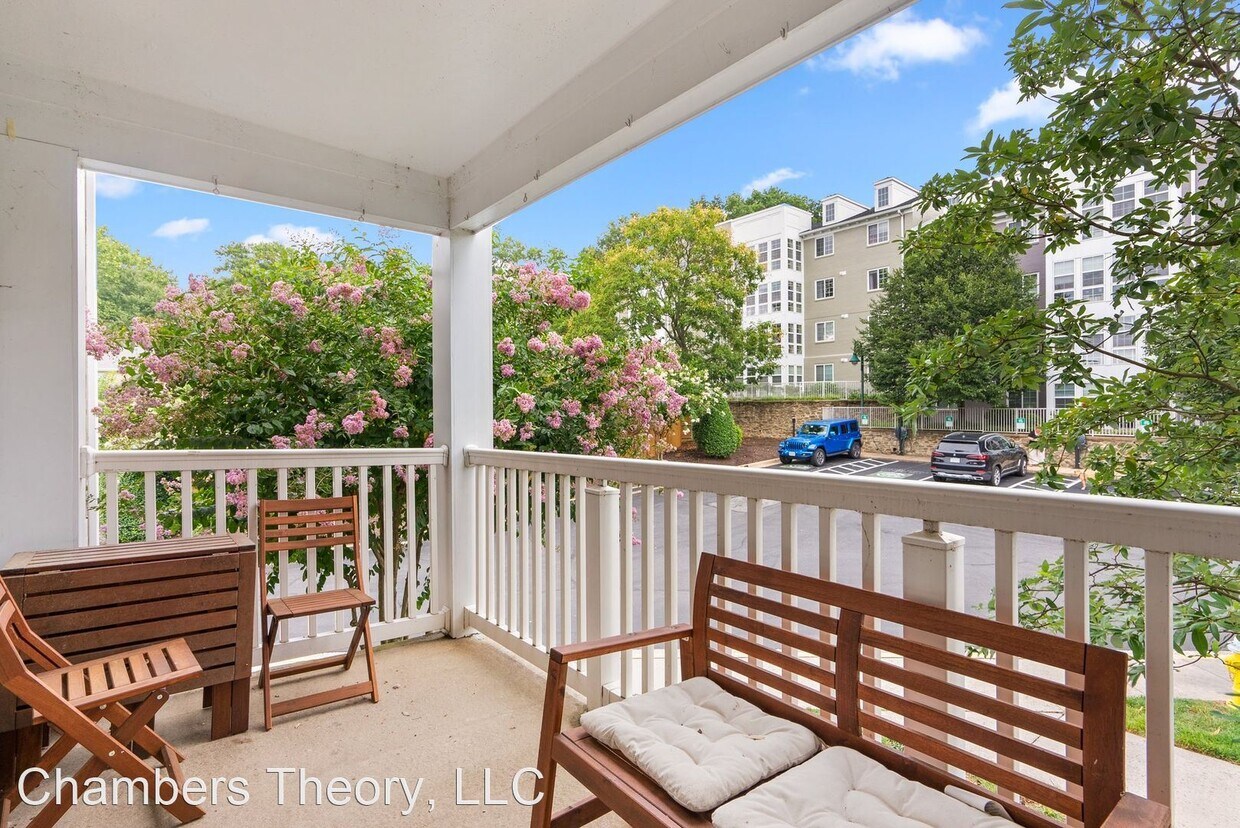 Foto principal - 1 br, 1 bath House - 4177 S Four Mile Run ...