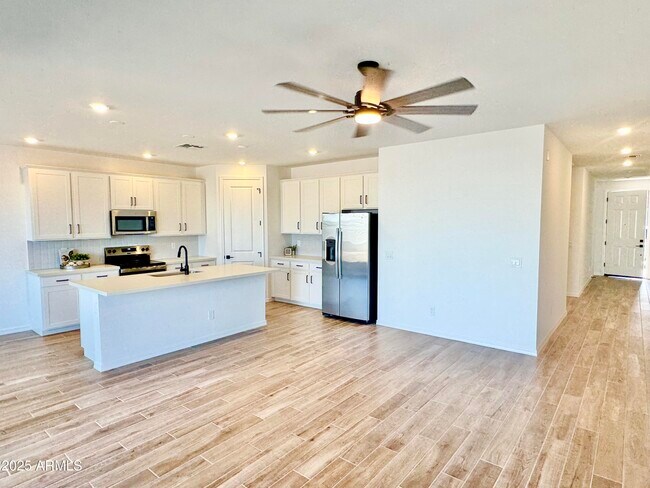 Foto del edificio - 2336 Homesteaders Rd