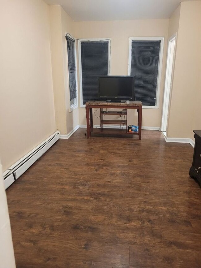 Under Renovation – Spacious Single-Family Home - Under Renovation – Spacious Single-Family Home