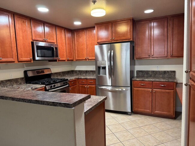 Foto del edificio - 1 bedroom Condo at The Phoenician w/ new carpet