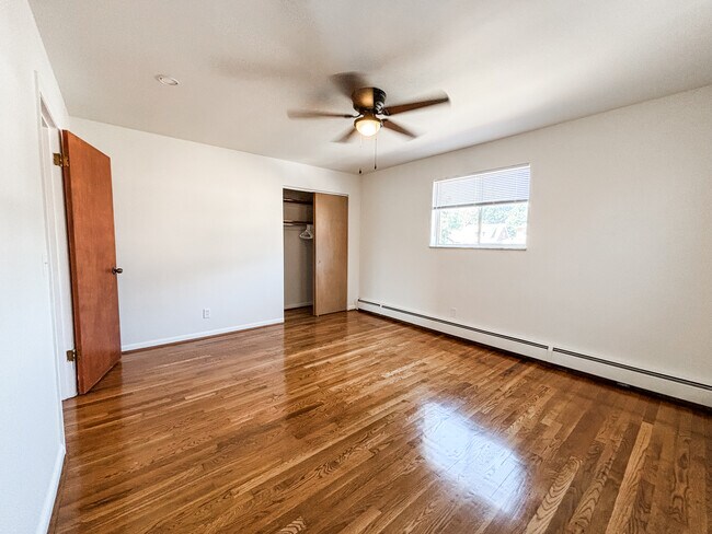 Dormitorio - 3408 Lumardo Ave