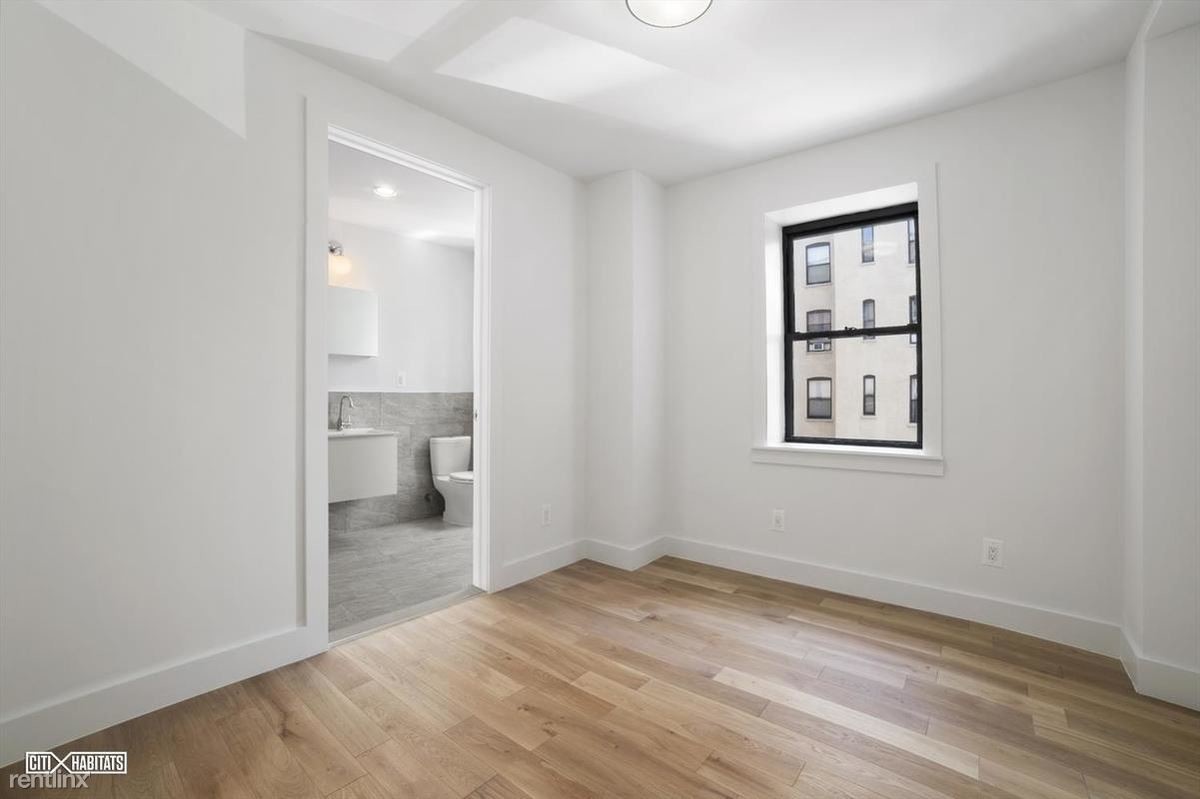 Primary Photo - 207 W 110th St