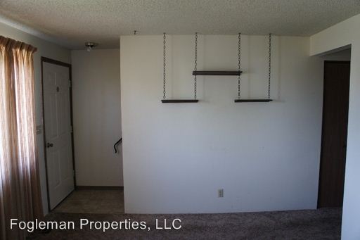 Building Photo - 663 Brookside Ct