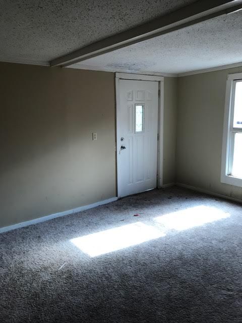 Building Photo - 4620 Spring Valley Dr