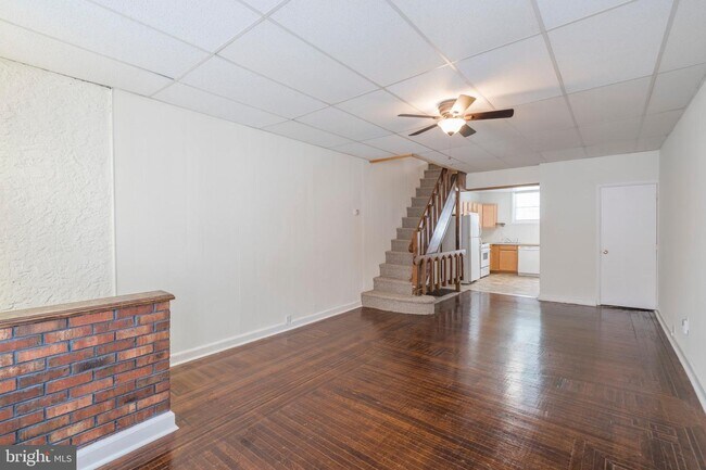 Building Photo - 524 Fernon St