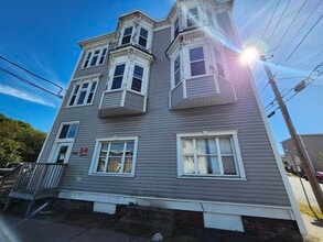 Building Photo - 243 Ludlow St