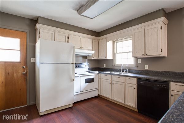 Foto del edificio - 897 Poplar St