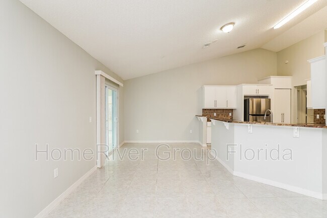 Building Photo - 4119 Iveyglen Ave