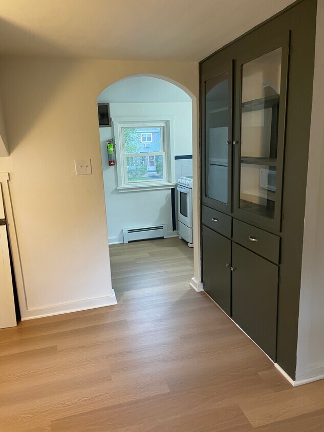 Foto principal - 829 Elmwood St