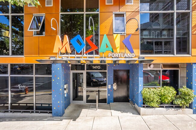 Entrance - 1405 SW 11th Ave