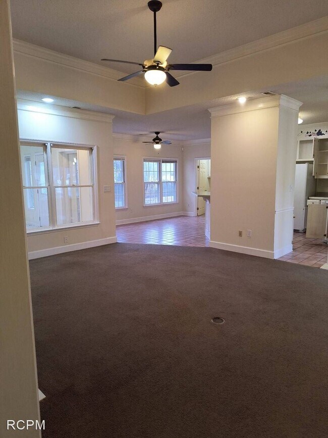 Foto del edificio - 3 br, 2 bath House - 2321 Magna Carta Place