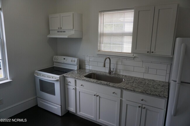 Foto del edificio - 923 N 5th Ave