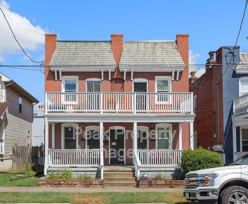 Primary Photo - 604 N. 32nd St.