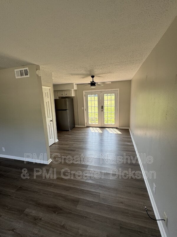 Building Photo - 735 McPherson Dr