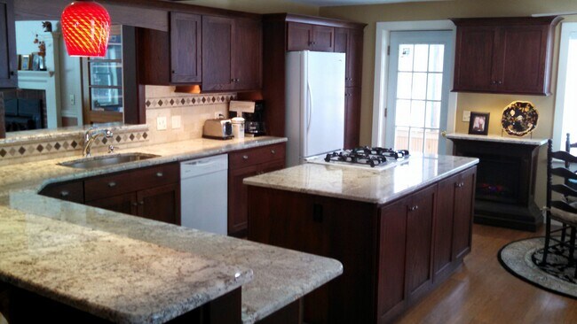 Foto del edificio - 562 Ellis Hollow Creek Rd