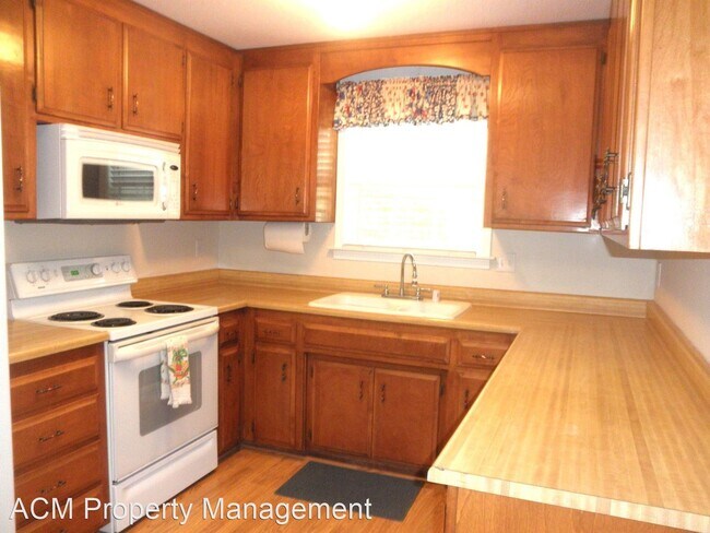 Foto del edificio - 3 br, 3 bath House - 14060 Lake Wildwood D...